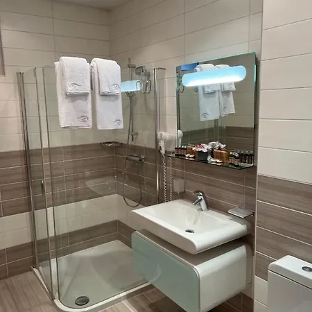Здравен курорт белият кон *