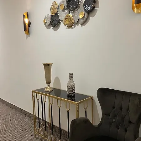 Resort белият кон *