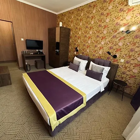 белият кон *